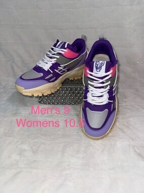 X Men’s 9, women’s 10, Purple Pink Trail-Style Sneakers